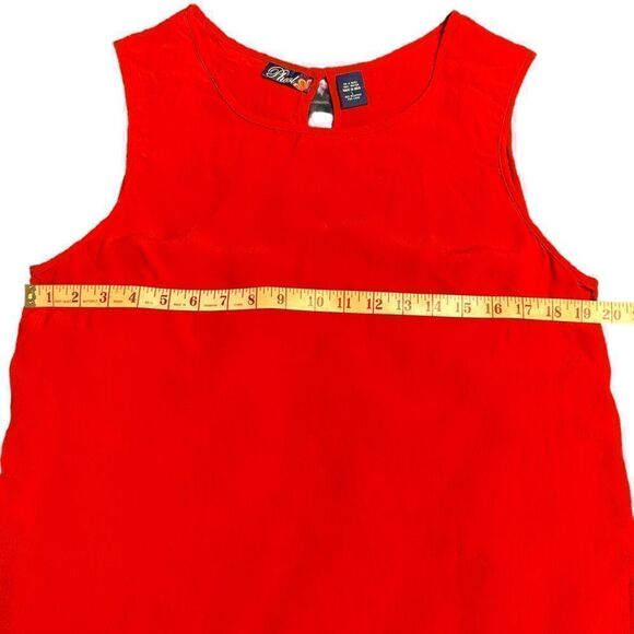 Red Phool Crepe Sleeveless Blouse Tank - Picture 6 of 8